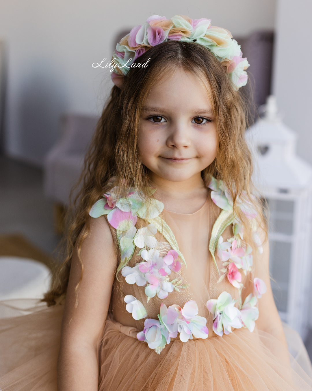 Hawaii Girls Dress with Flower Lace in Beige