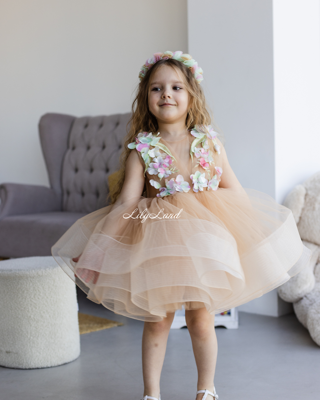 Hawaii Girls Dress with Flower Lace in Beige