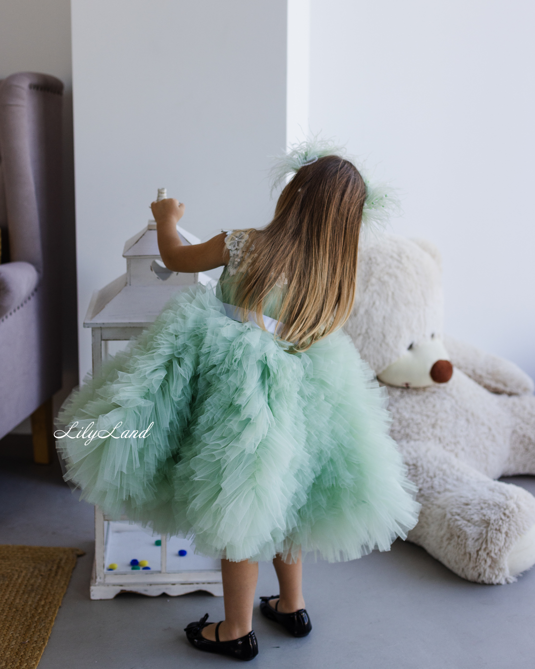 Lel Girl Ruffles Dress in Sage Green with Flower Lace