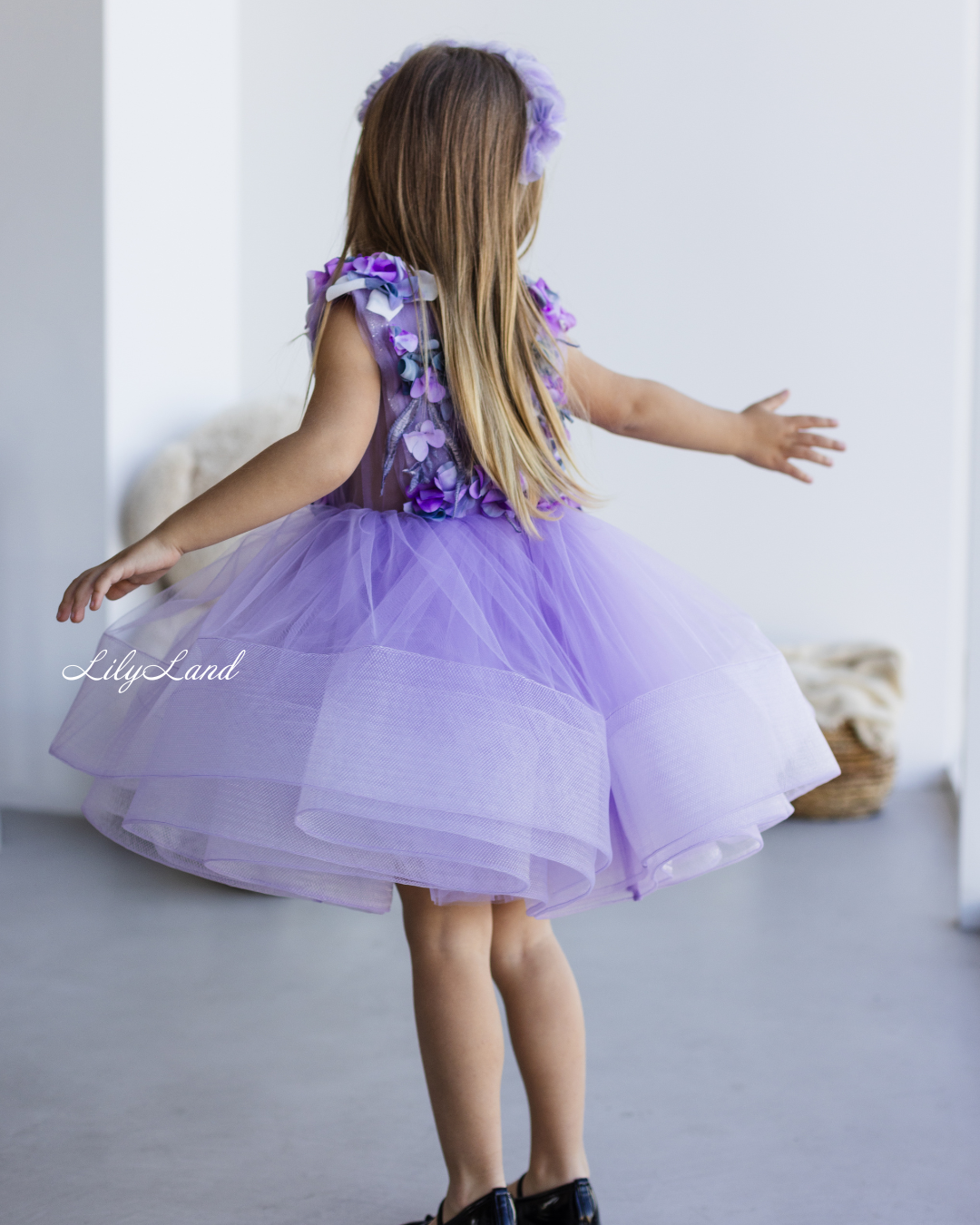 Hawaii Girls Dress with Purple Flower Lace in Lavender