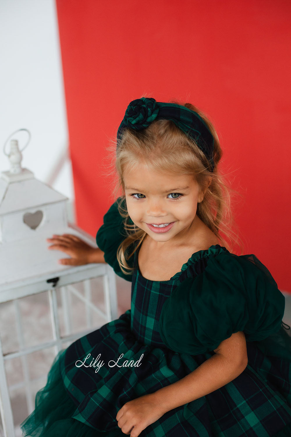 New Year Christmas Girl Dress With Puffed Tulle Sleeves in Emerald Green