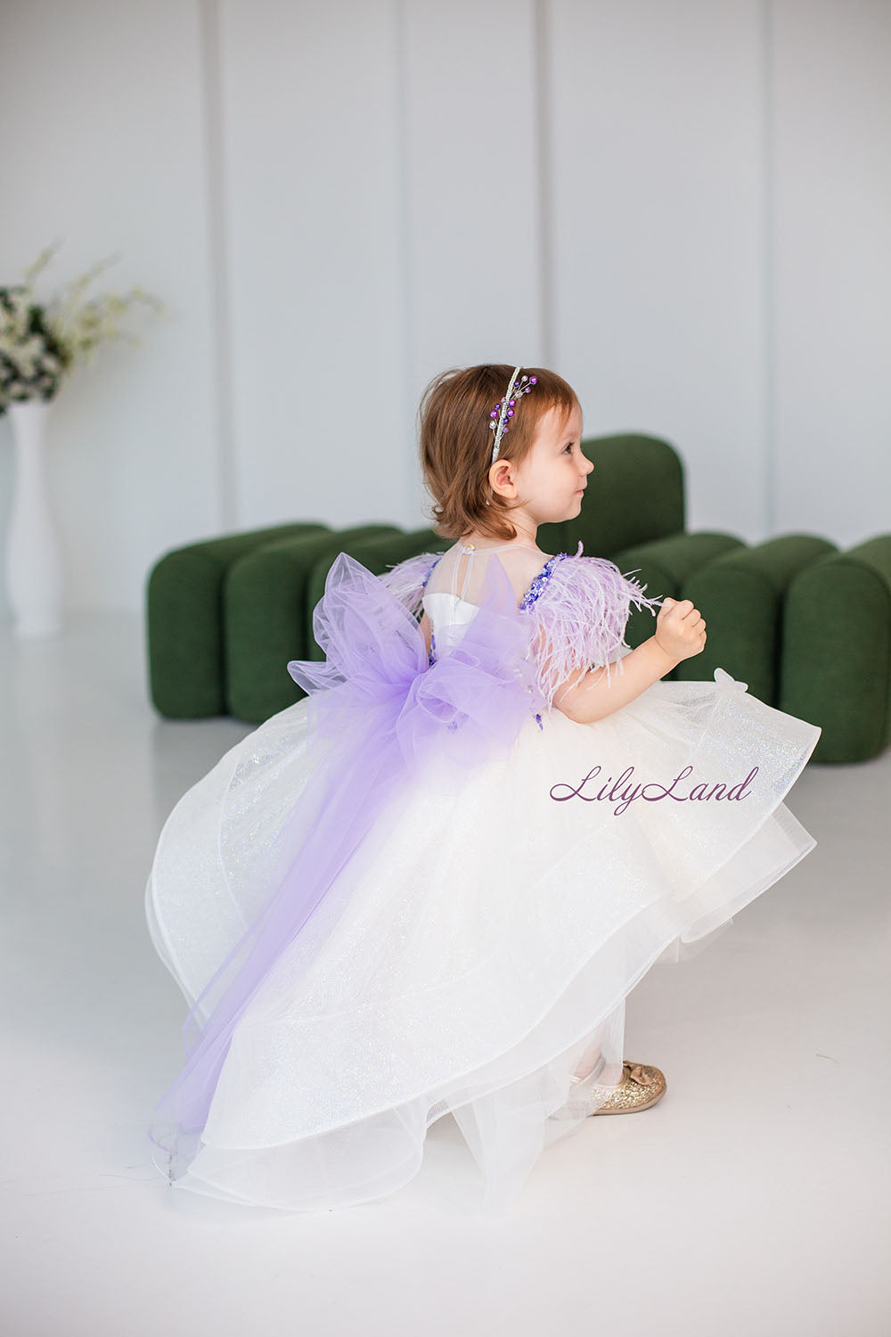 Daphne Sparkling Girl Dress in White and Lavender
