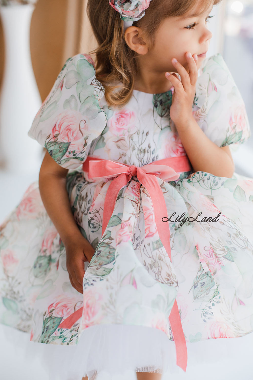 Liana Asymmetrical Girl Dress in White With Rose Print