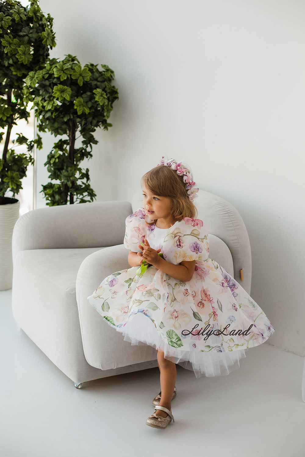Liana Asymmetrical Girl Dress in White With Floral Print