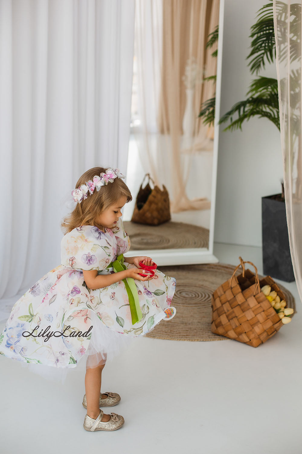 Liana Asymmetrical Girl Dress in White With Floral Print