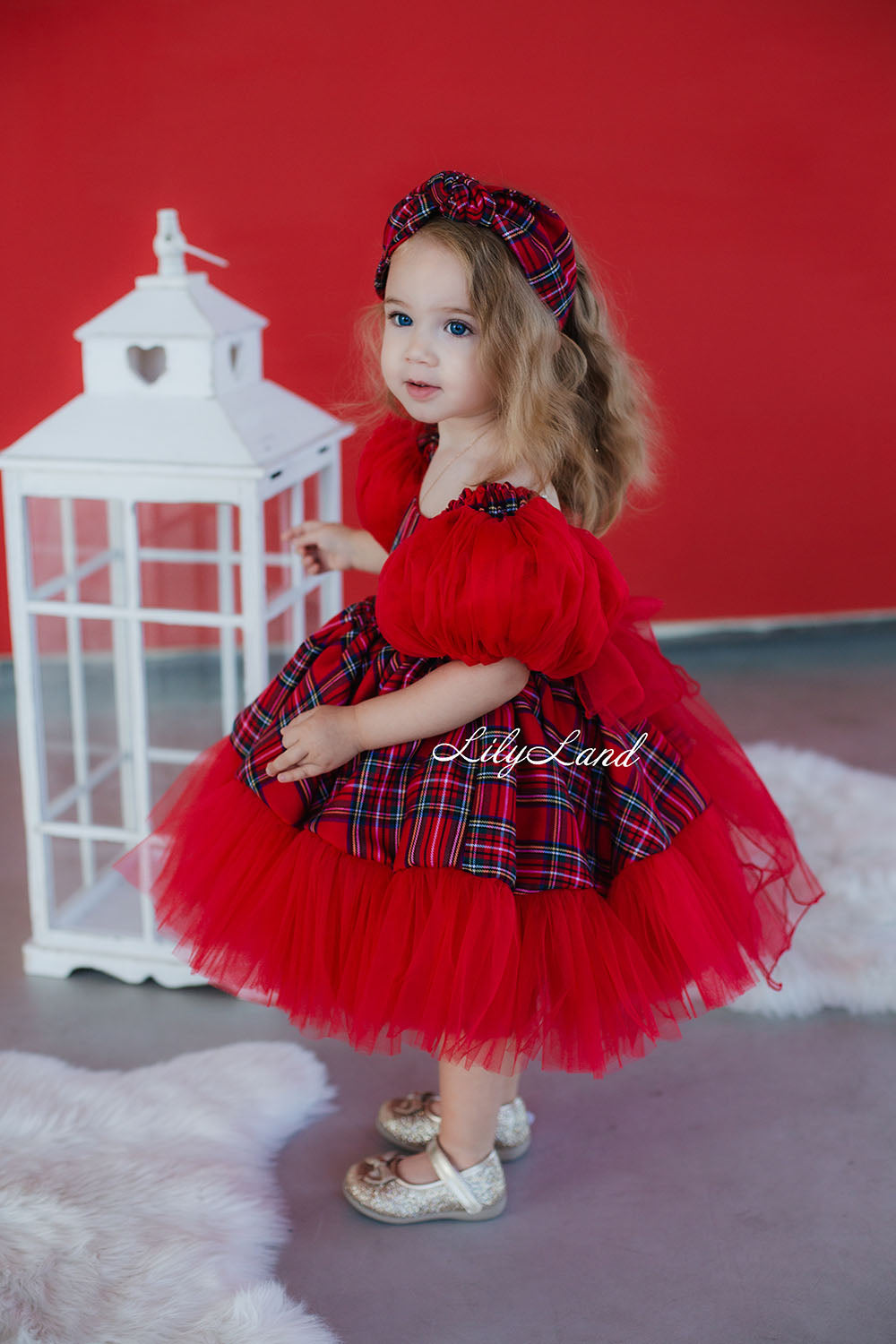 New Year Christmas Girl Dress With Puffed Tulle Sleeves in Red
