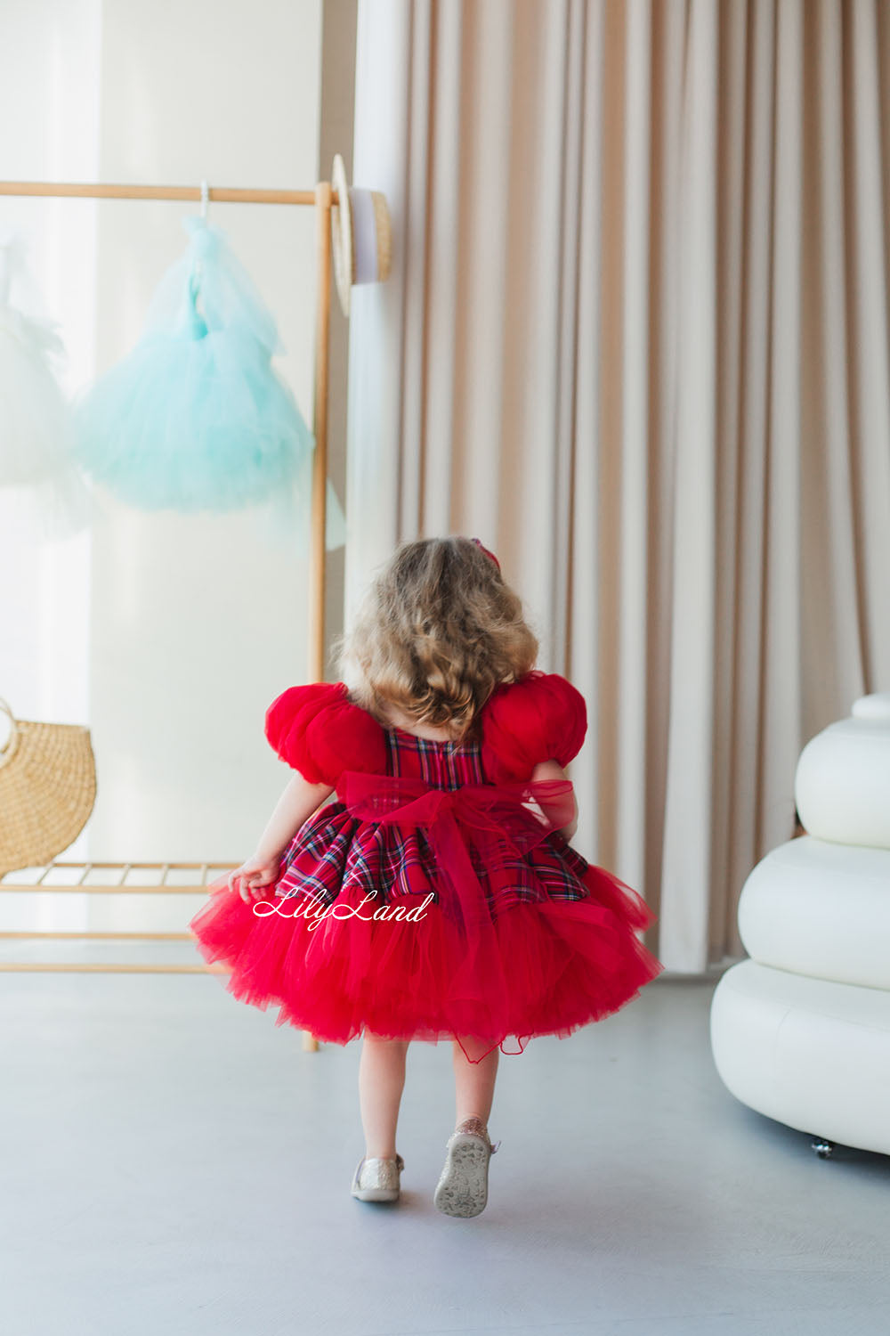 New Year Christmas Girl Dress With Puffed Tulle Sleeves in Beige