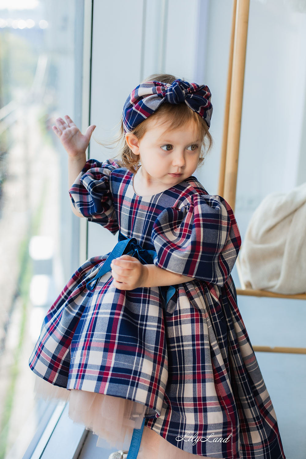 Liana Christmas Girl Dress in Beige Tartan