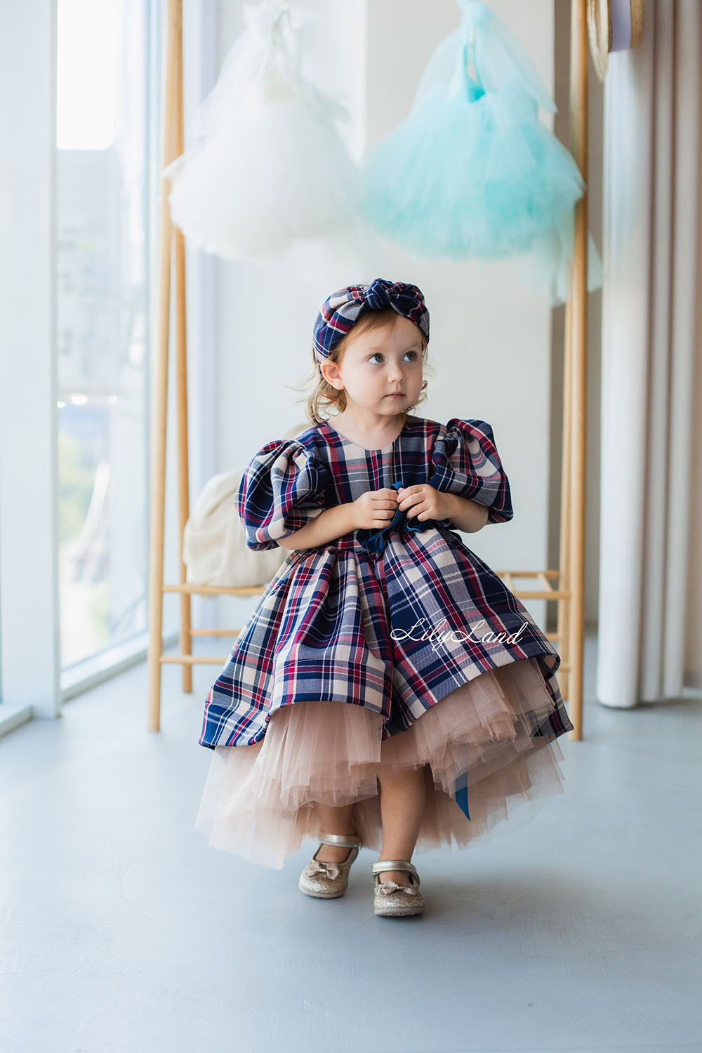 Liana Christmas Girl Dress in Beige Tartan