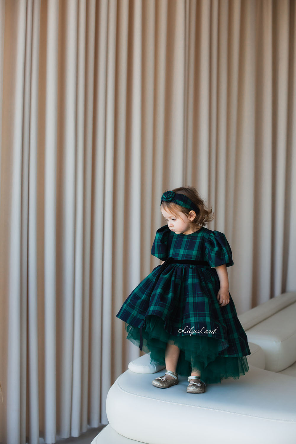 Liana Christmas Girl Dress in Beige Tartan