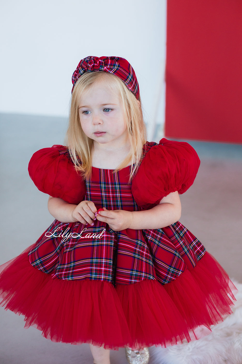 New Year Christmas Girl Dress With Puffed Tulle Sleeves in Beige