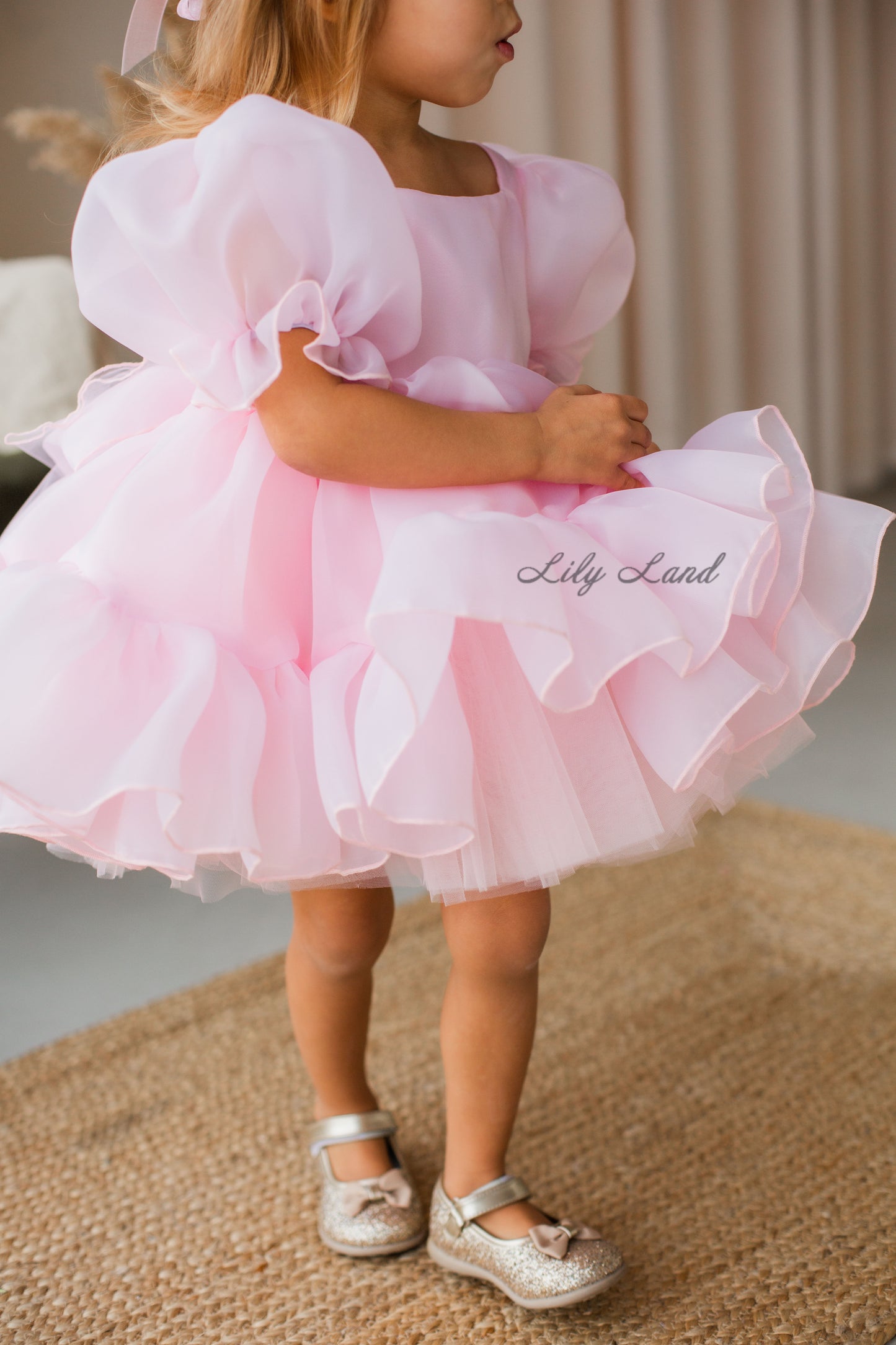 Marseille Puffy Girl Dress in Blush Pink