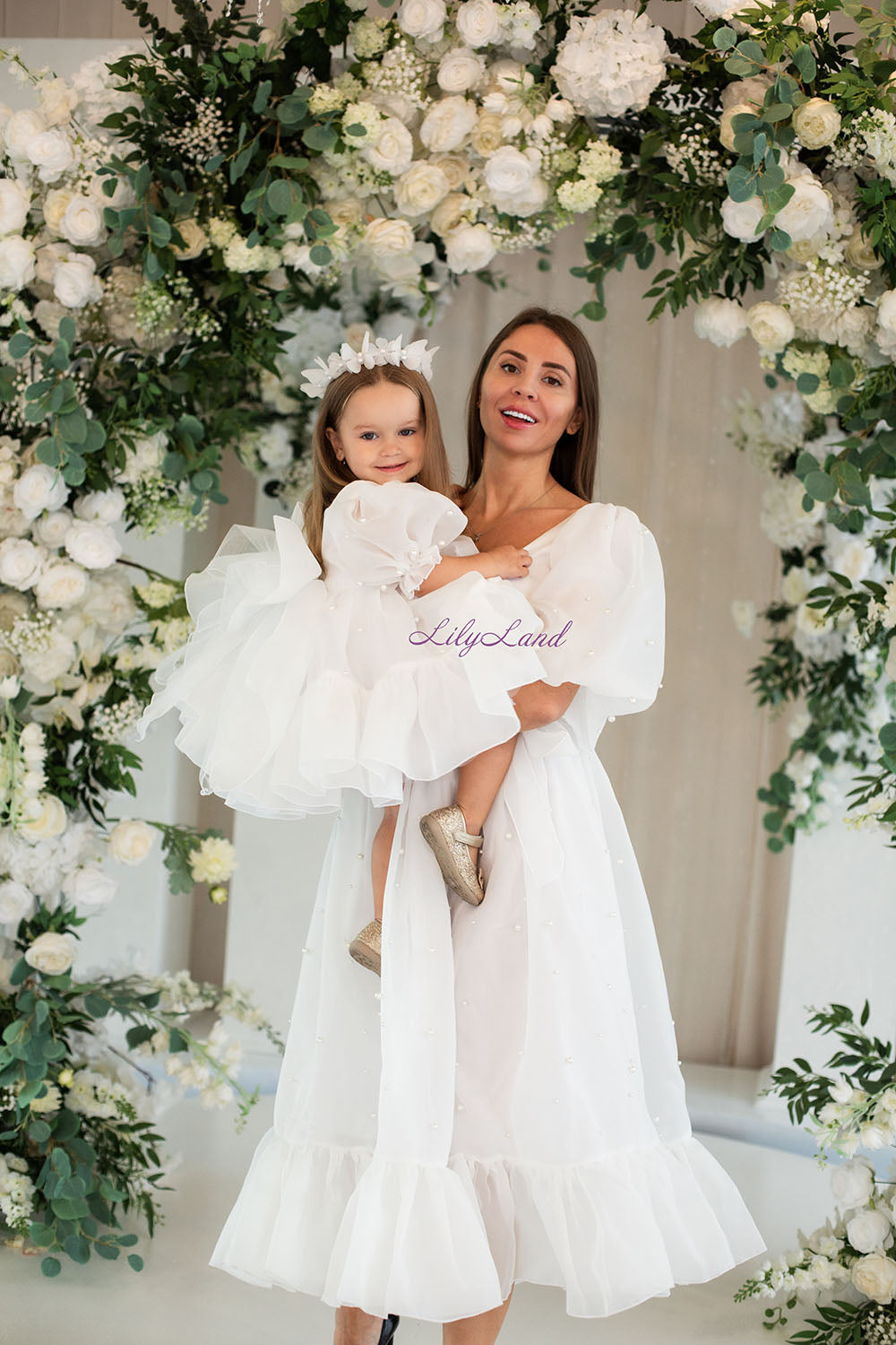 Marseille Puffy Dress in White with Pearls