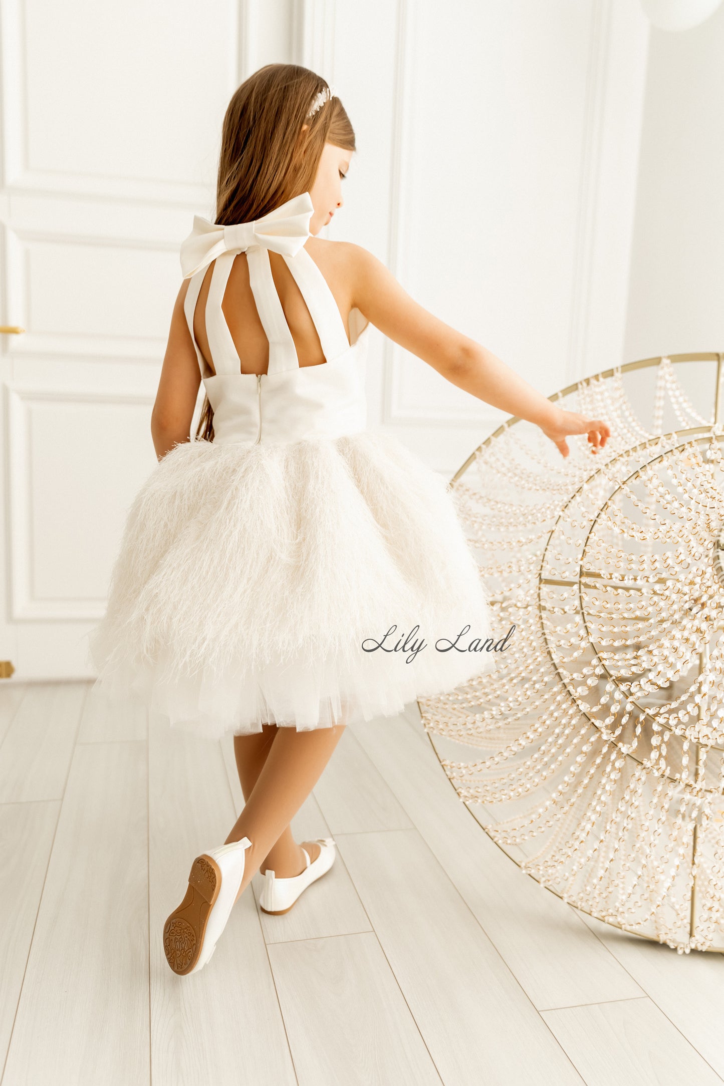 Amina Sleeveless Girl Dress with Feathers in White