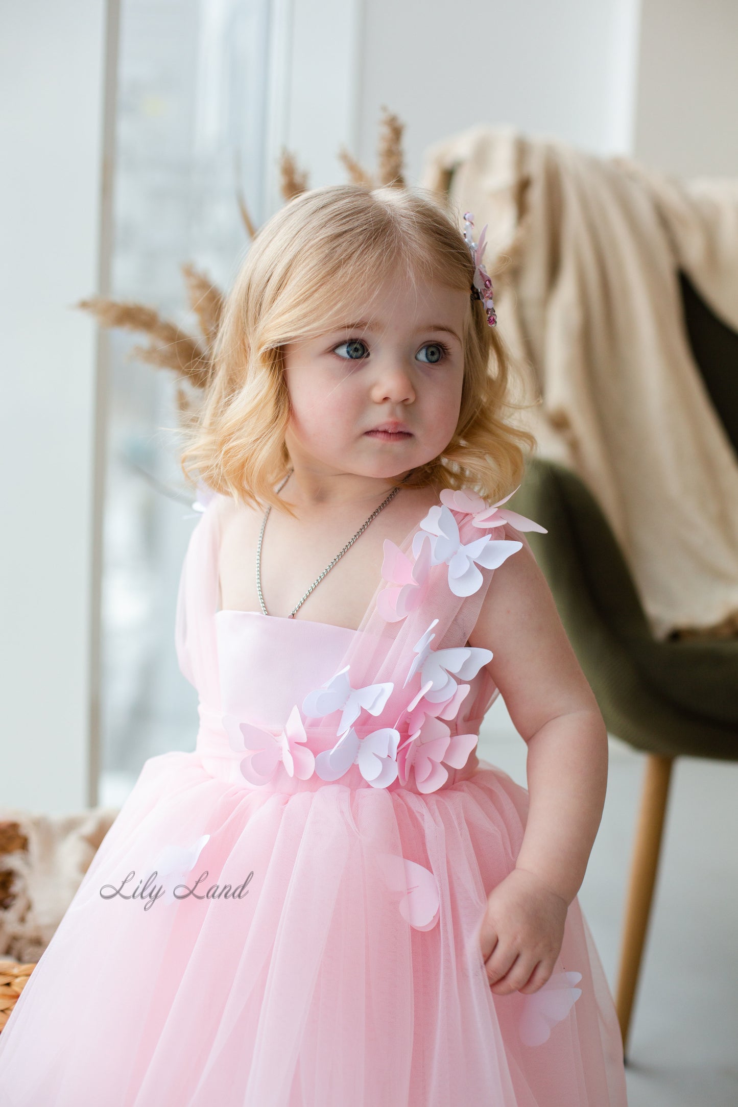 Fleur Girl Dress with Butterflies in Light Pink