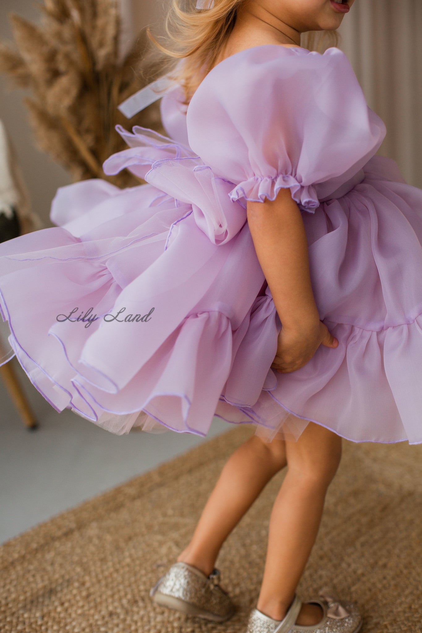 Marseille Puffy Girl Dress in Pale Lavender
