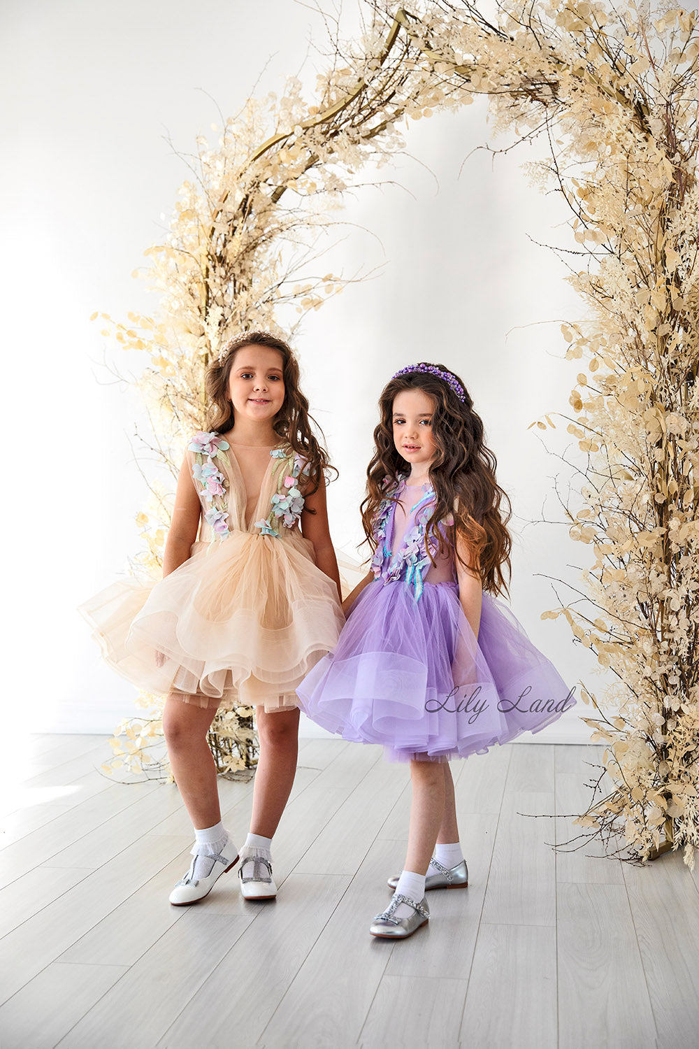 Hawaii Girls Dress with Flower Lace in Lavender