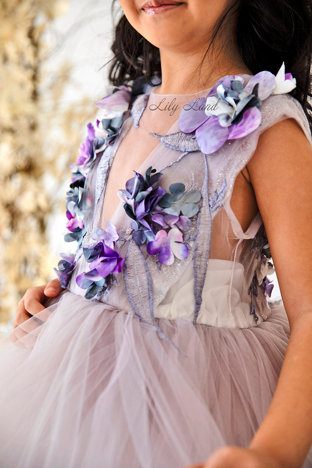 Hawaii Girls Dress with Flower Lace in Grey