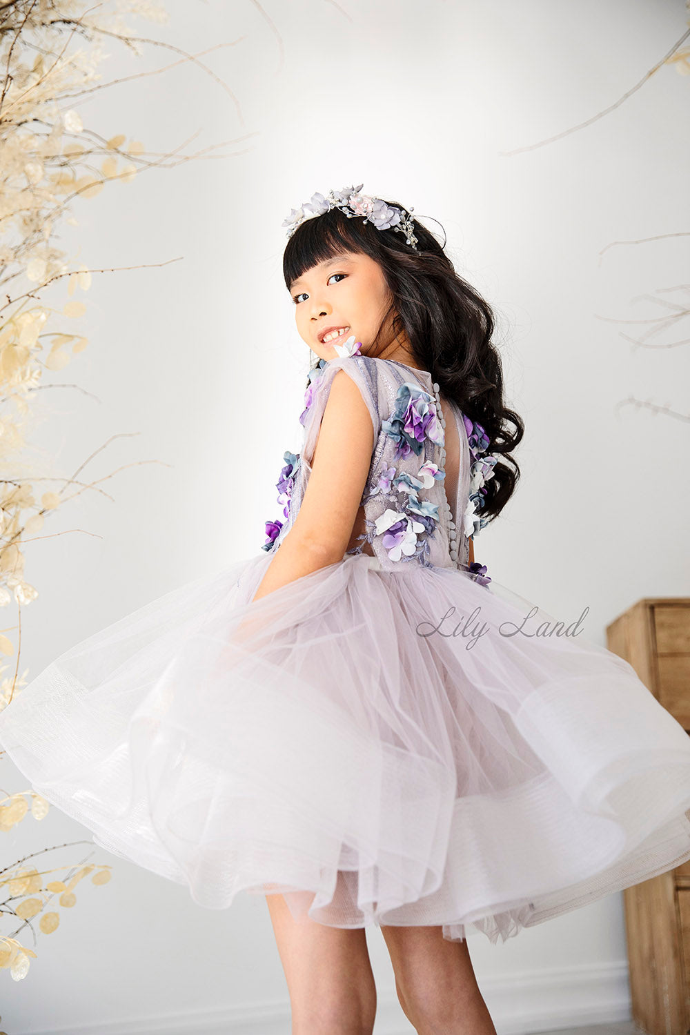 Hawaii Girls Dress with Flower Lace in Grey