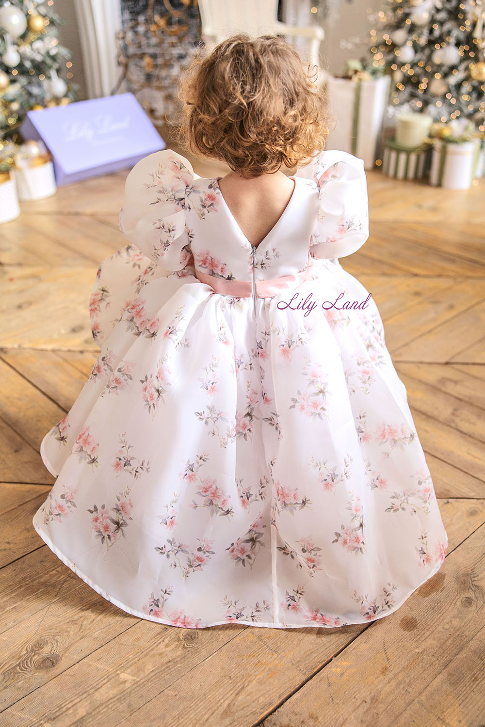 Liana Asymmetrical Girl Dress in White With Floral Print