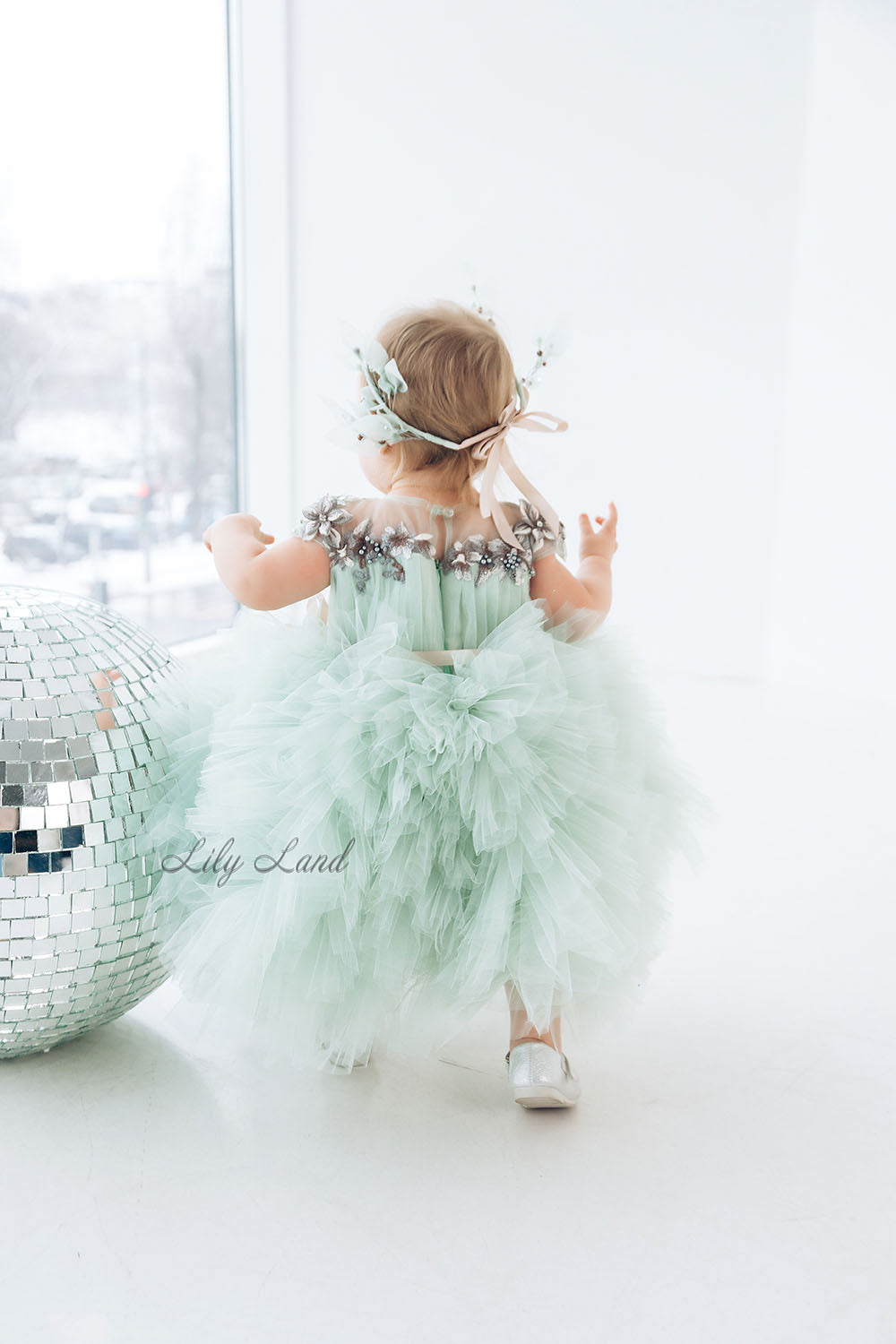 Lel Girl Ruffles Dress in Sage Green with Flower Lace