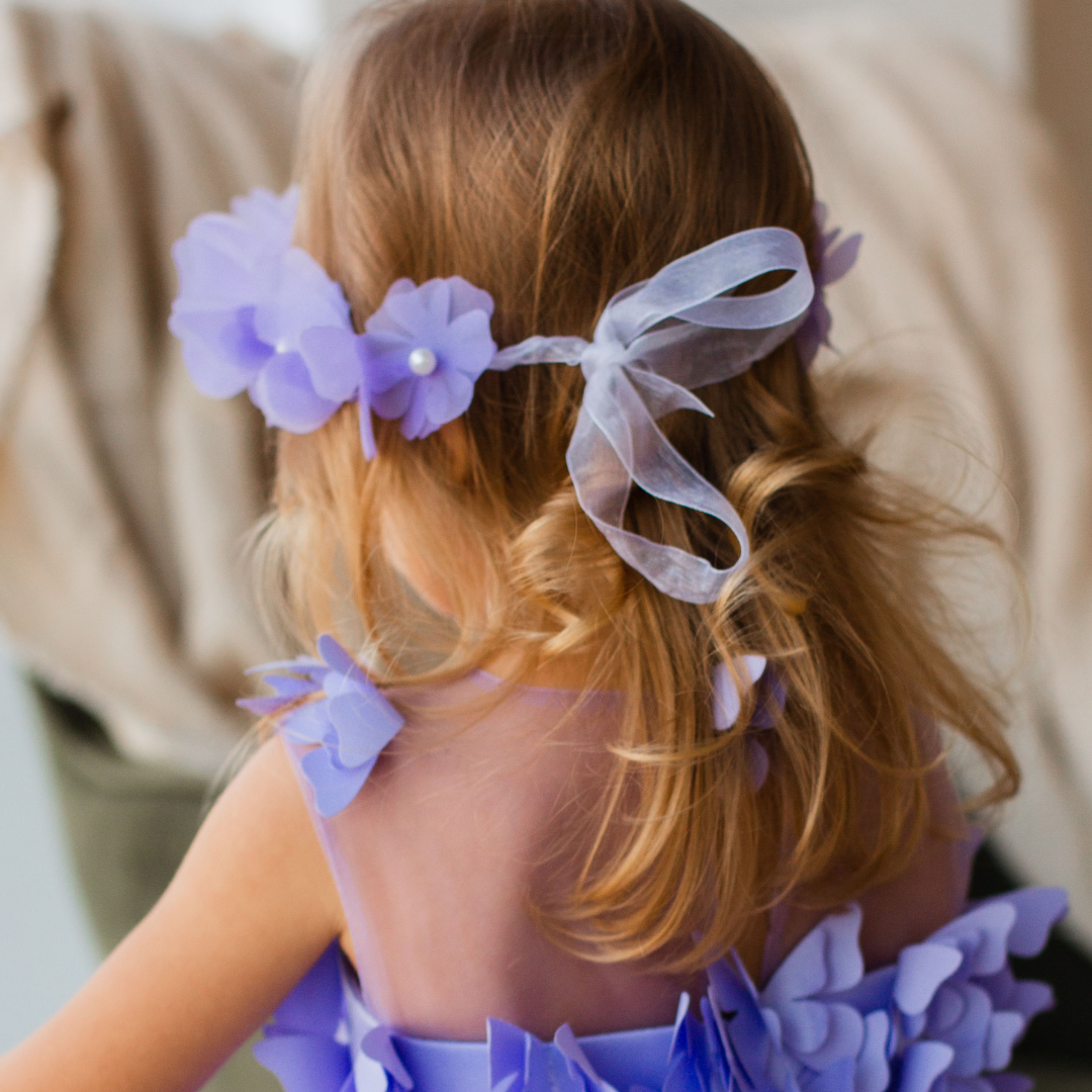 Diadema Niña con Mariposas y Flores en Color Lavanda