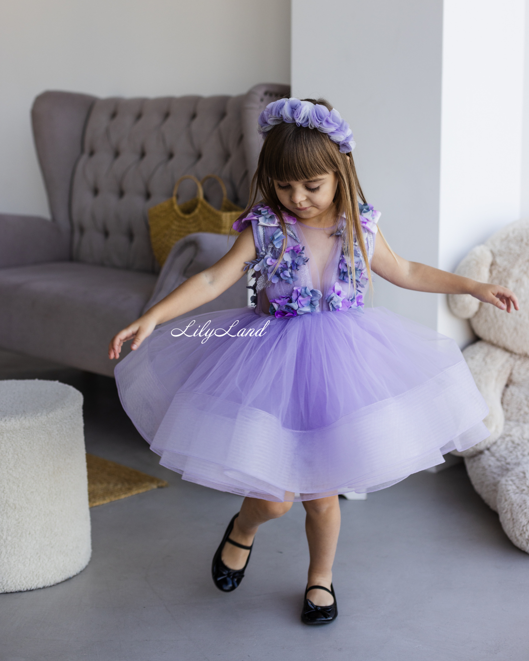 Vestido Hawaii Lavanda para Niña con Encaje de Flores