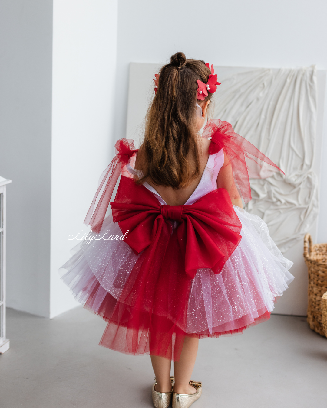 Judy Sparkling Tulle Sleeveless Girl Dress in White Red Ombre