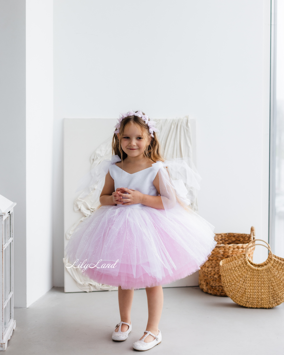 Judy Sparkling Tulle Sleeveless Girl Dress in White Pink Ombre