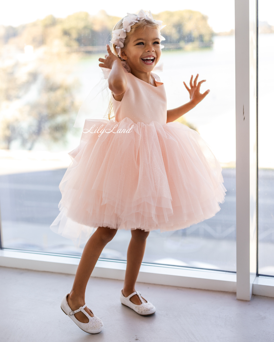 Judy Sparkling Tulle Sleeveless Girl Dress in Peach