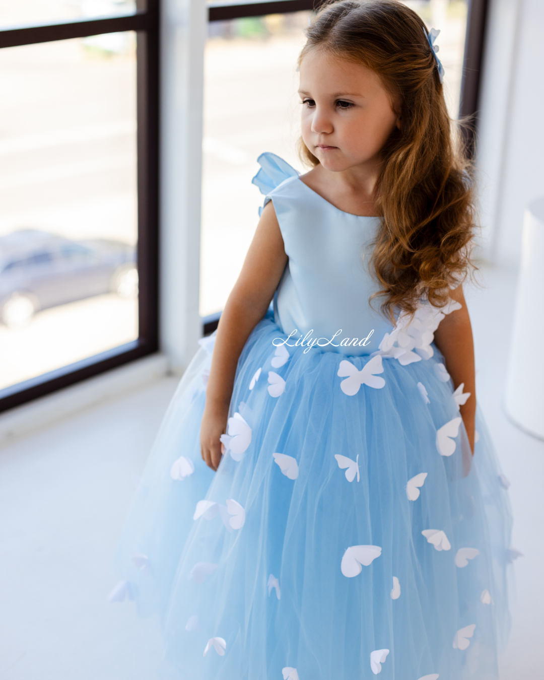 Vestido Niña Fleur con Mariposas Color Lavanda