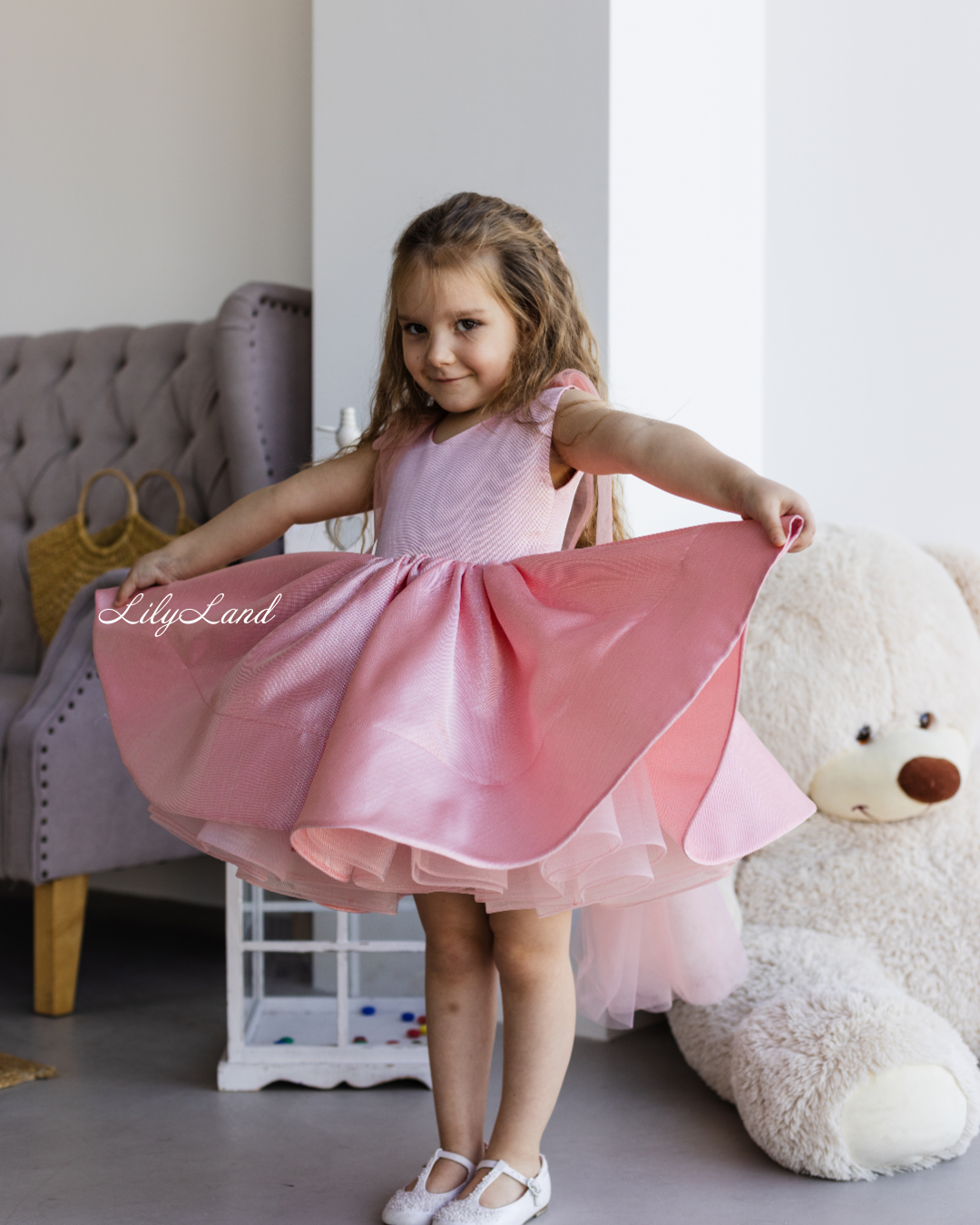 Malva Girl Dress in Brocade Pink