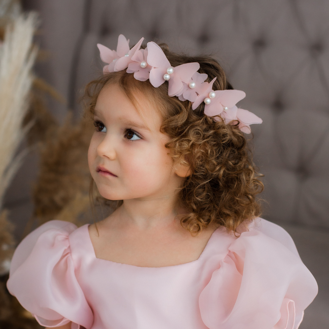 Diadema Niña con Mariposas y Flores en Color Blanco