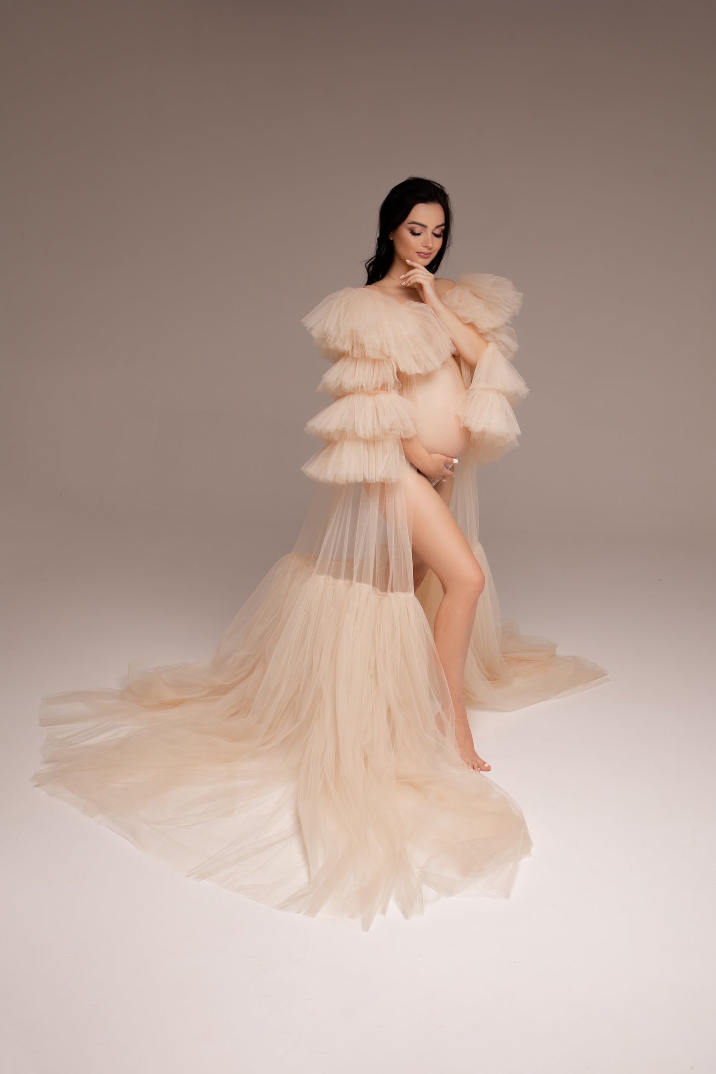 Ruffled Maternity Dress for Photoshoot in Beige with Long Train