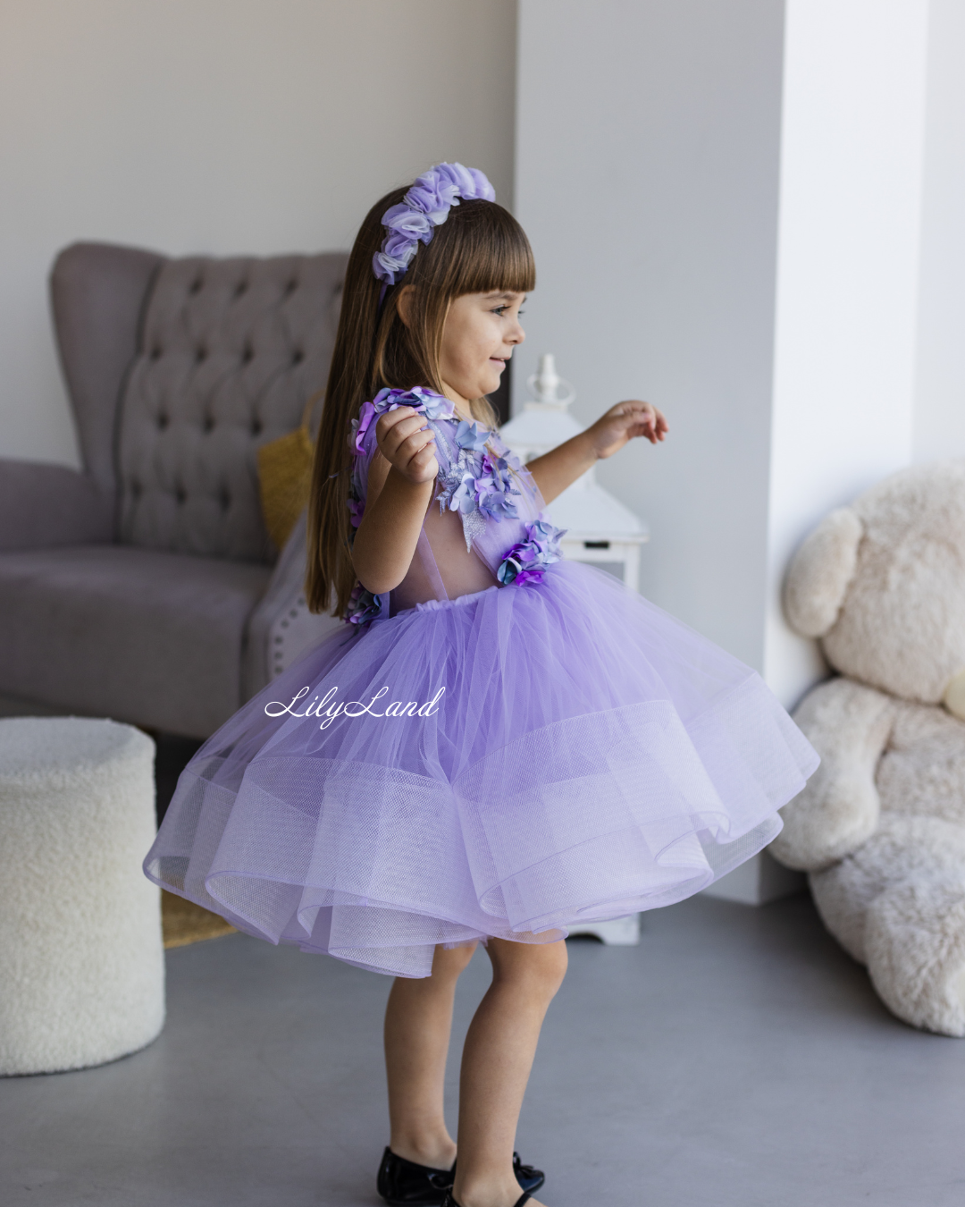 Vestido Hawaii Lavanda para Niña con Encaje de Flores