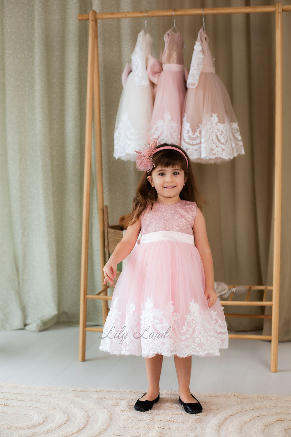 Amelie Girl Sleeveless Dress In Pink with Lace