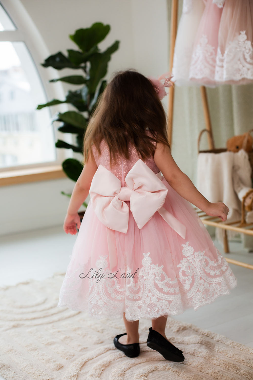 Amelie Girl Sleeveless Dress In Pink with Lace