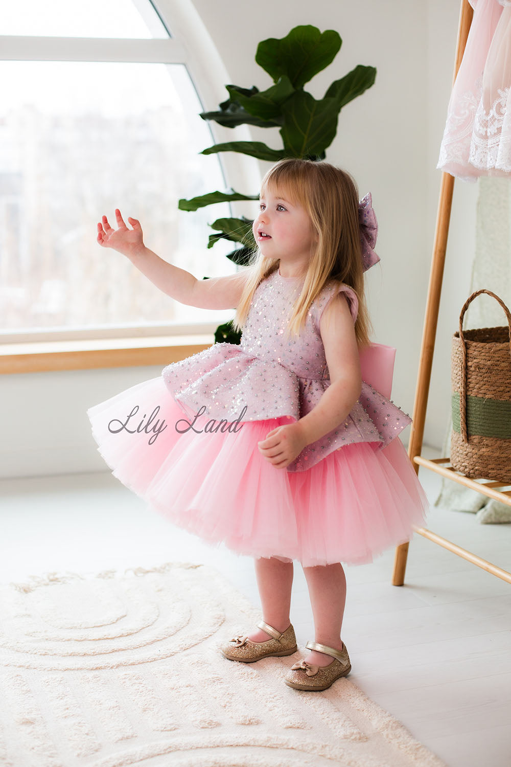 Nancy Tutu Girl Dress in Pink (Mother-of-pearl) Color