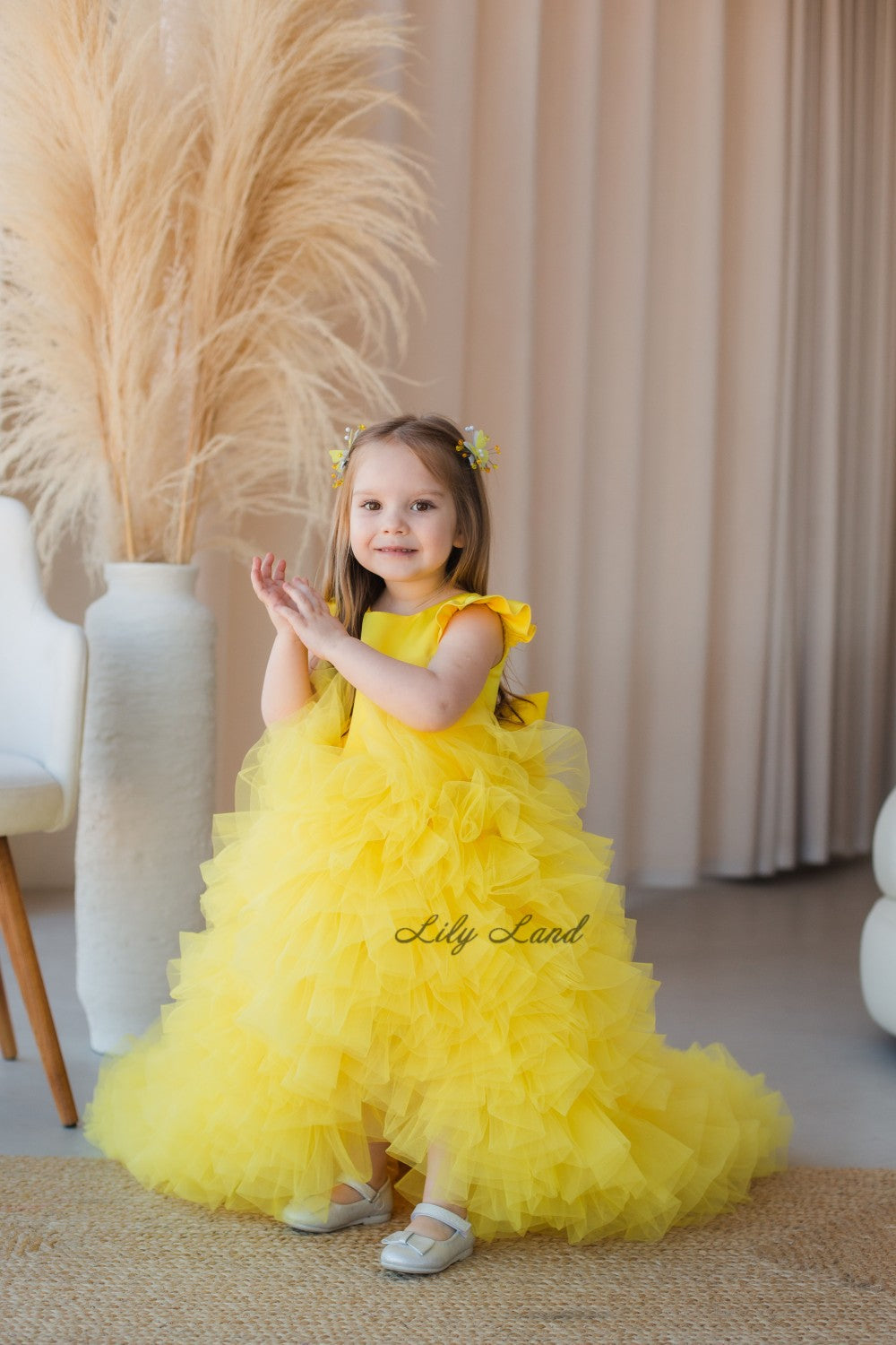 Rosa Girl Dress in Yellow with Long Train