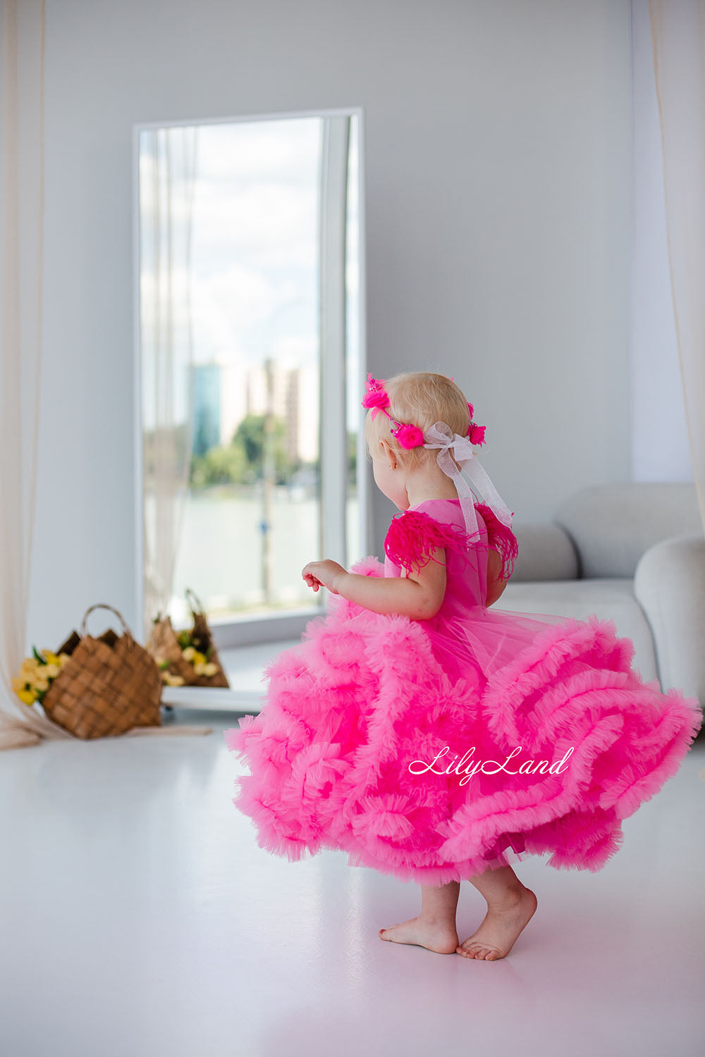 Cloud Girl Fluffy Dress in Barbie Pink with Feathers Sleeves