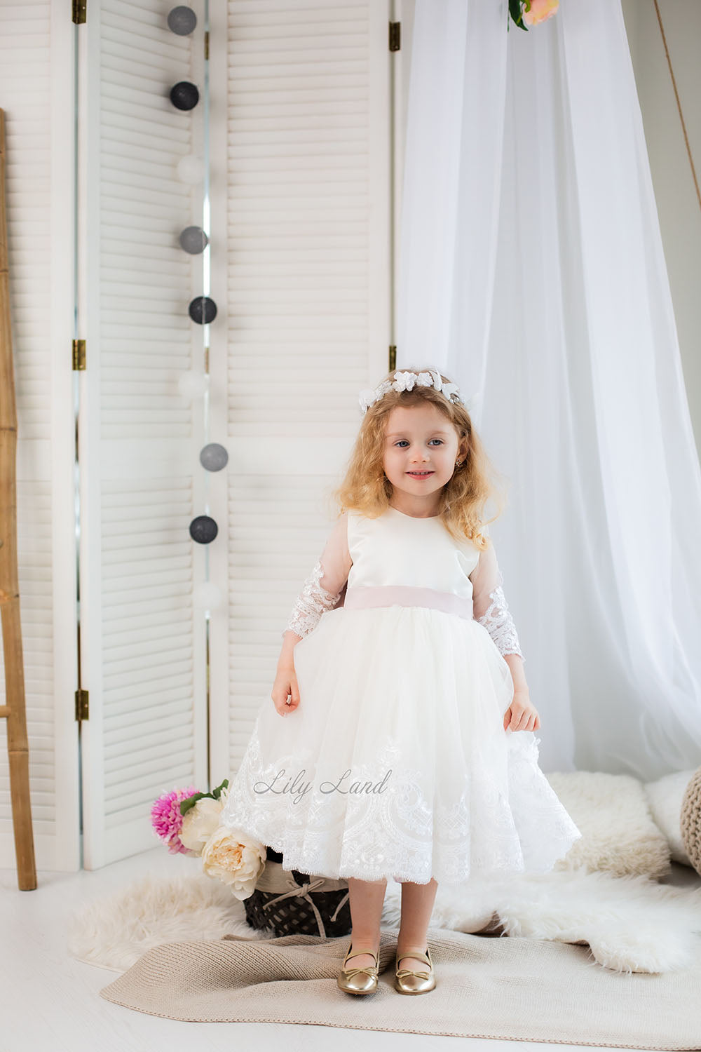 Amelie Girl Dress In White with Long Lace Sleeves