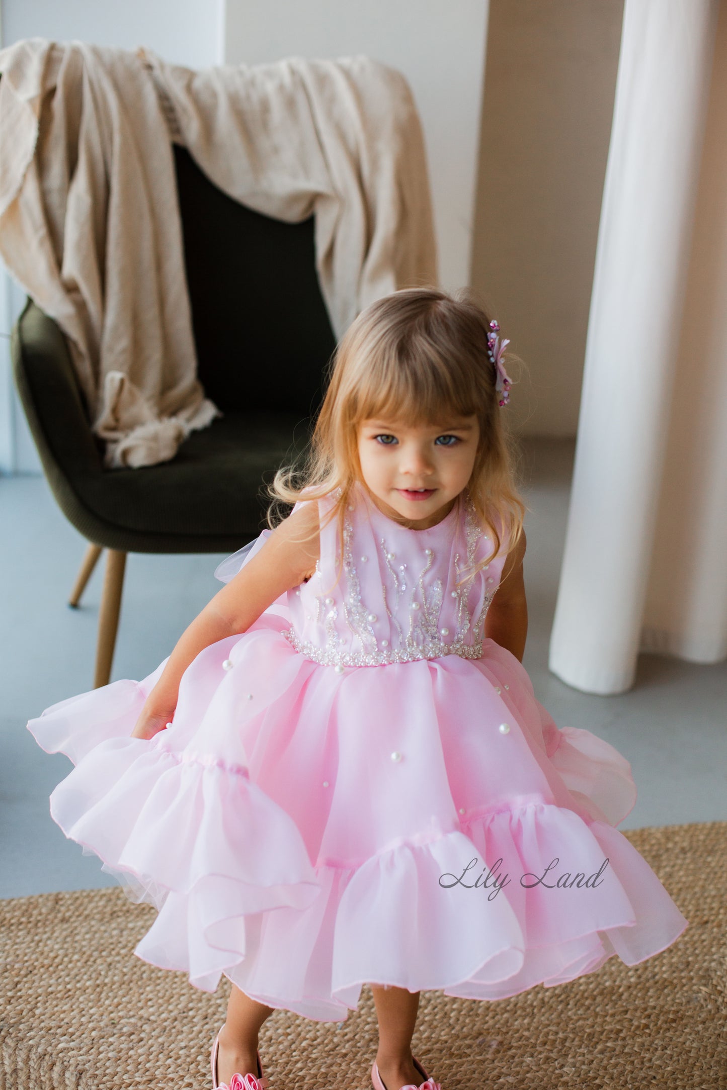 Lilu Puffy Girl Dress With Beads and Sequins in Pink