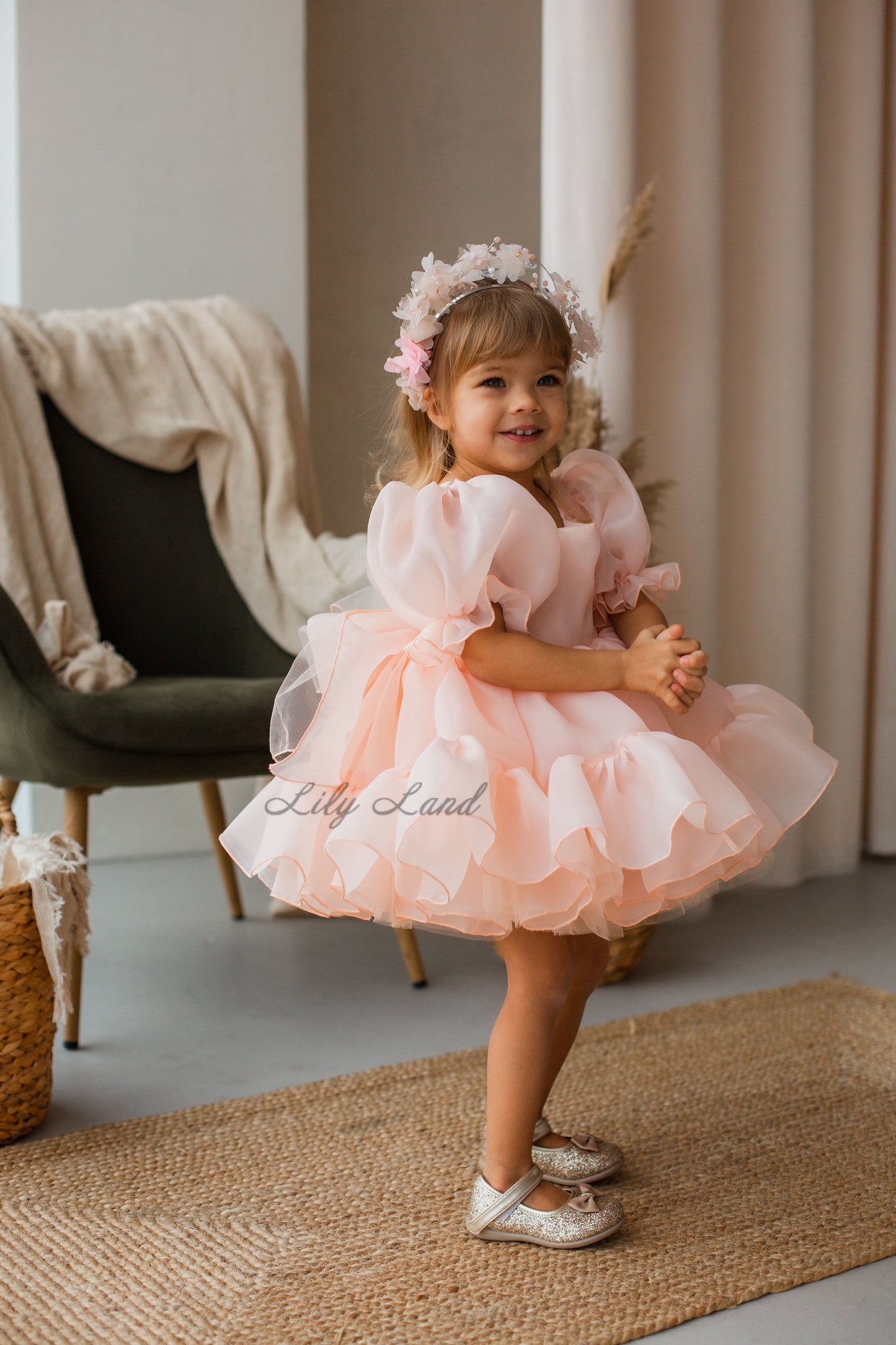 Marseille Puffy Girl Dress in Peach