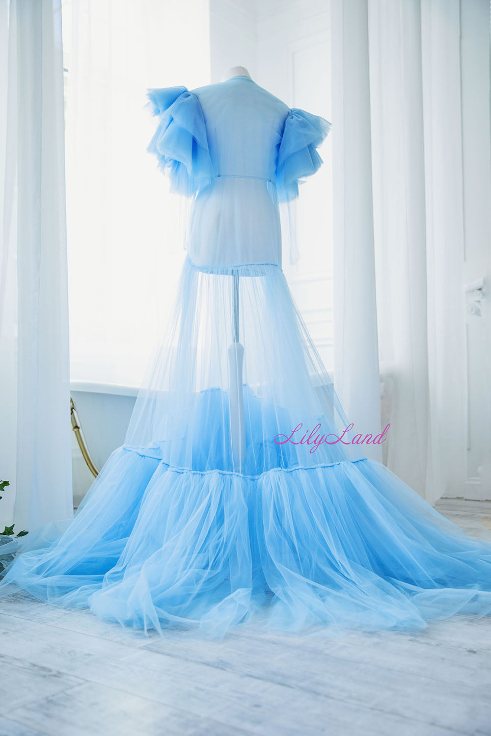 Maternity Robe in Light Blue for Photoshoot