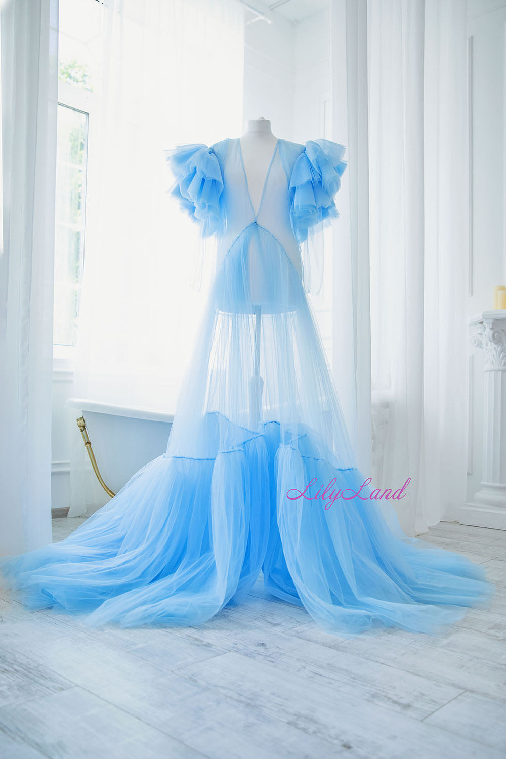 Maternity Robe in Light Blue for Photoshoot