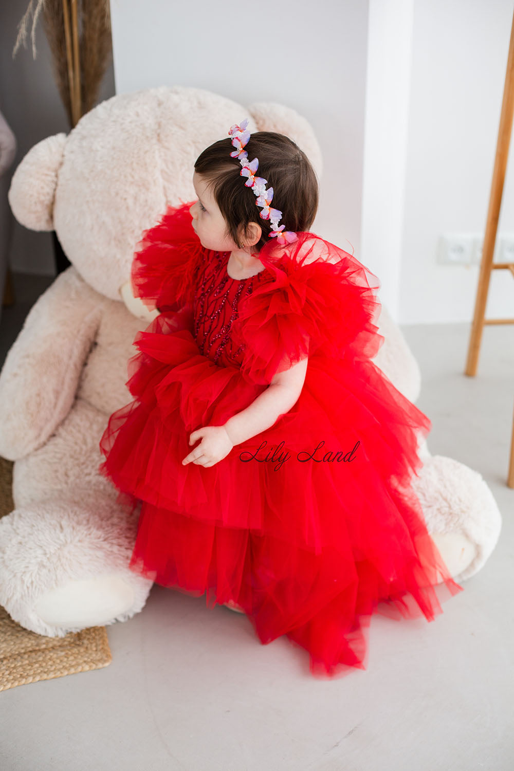 Vestido Kelly en color rojo con cola desmontable para bebés niñas pequeñas