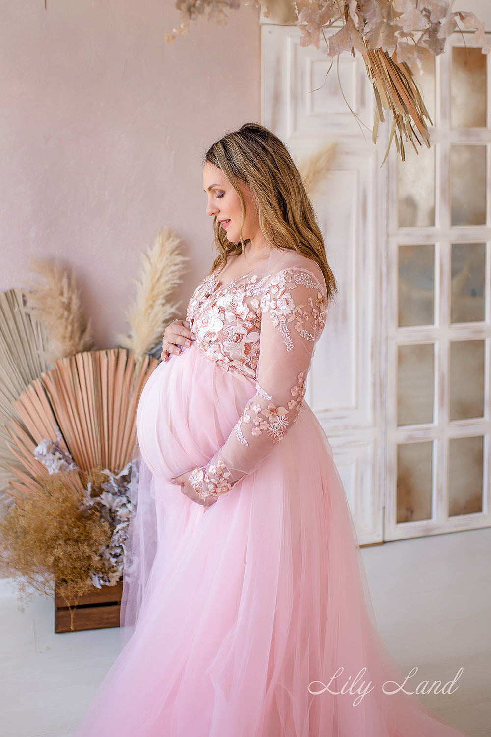 Maternity Dress in Pink with Long Fluffy Train for Photoshoot