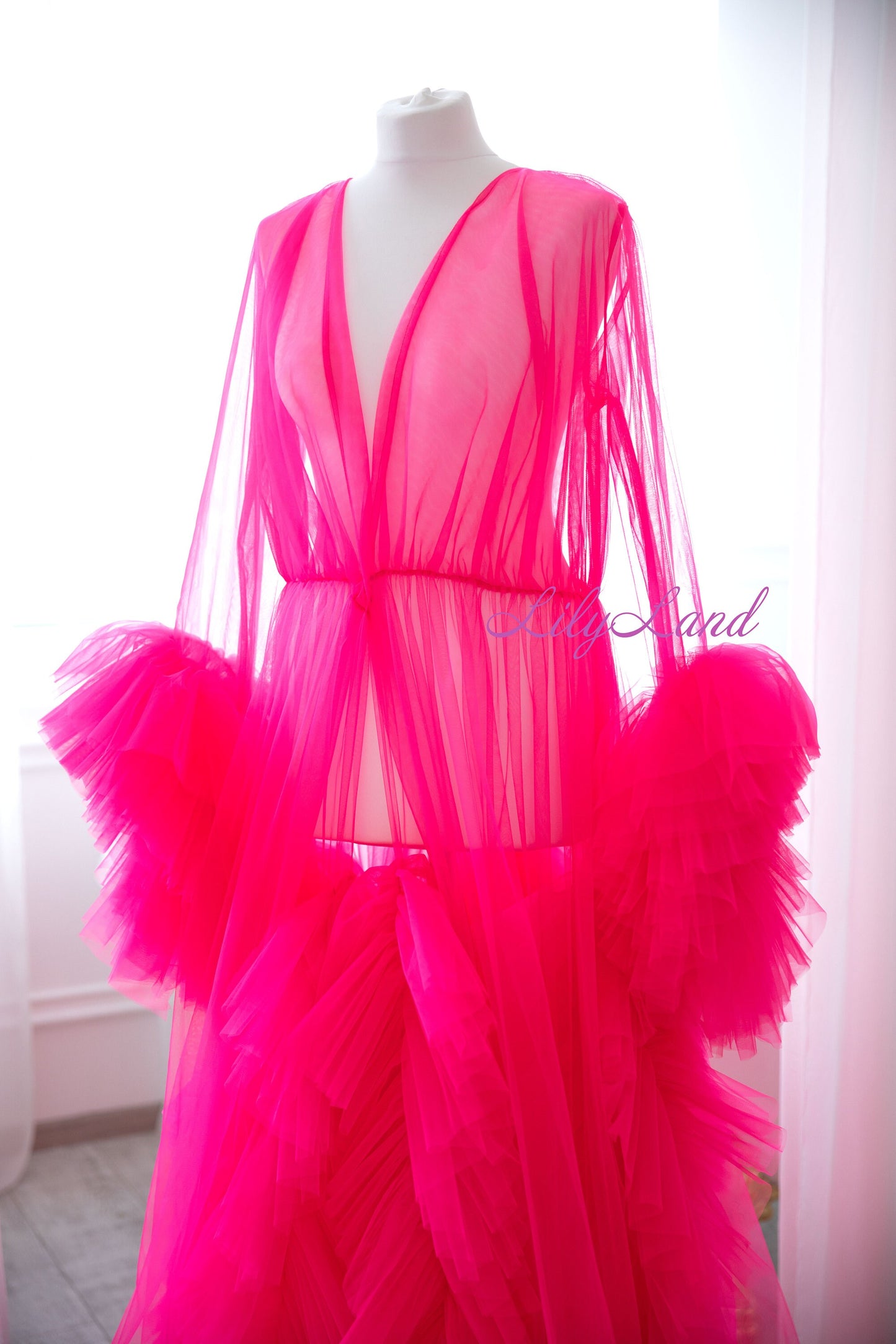 Maternity Robe for Photoshoot in Hot Pink